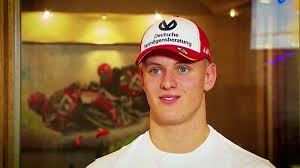 Mick schumacher hat auf instagram ein bild mit dem 2002er ferrari seines vaters michael geteilt. Michael Schumacher So Emotional Aussert Sich Die Familie Uber Ihn Stern De