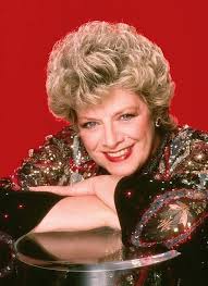 Rachel Sweet (July 28, 1962) is 62 years old today. Born in Akron, Ohio,  she began her singing career at age three when she won an electric garage  door opener in a