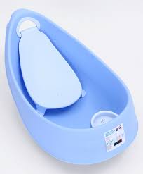 Can be used in regular bathroom tubs or on counters or tables (they can even be used outside). Small Size Baby Bath Tub With In Built Bather Blue Online In India Buy At Best Price From Firstcry Com 3252292