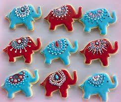 Pin By Carmen Wills On Indian Mehndi Henna Cookies Elephant Cookies Cookies Cookie Decorating