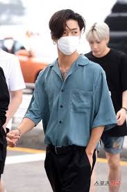 Top10 Idols Masculinos Considerados Mas Guapos Y Sexys Del 2018 2019 Aigo Korean Bangs Korean Boys Ulzzang Bangs