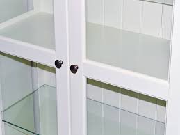 The tempered glass of the shelves not only promises excellent quality but also adds a decorative element to your bathroom. Glass Shelving Klg Glass