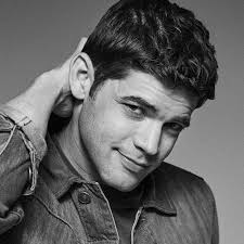 Jeremy Jordan