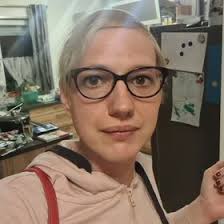 Lisa Welsch (lisaw3l)