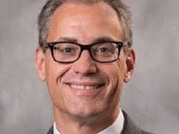 SpartanNash CEO resigns; company to cease Fresh Kitchen business