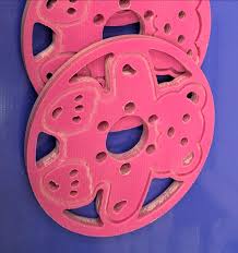 Cut 1.9's instead of 2.2's. Anyone interested in some pink 1.9 wheels bear  style? Can offer just the faces or as a complete wheel set. $69 shipped for  a compete set or