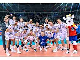 Wysłannicy polsatu sport towarzyszą siatkarzom w tym historycznym wydarzeniu. Zaksa To Be The Polish Champion Again Sinclair Solutions