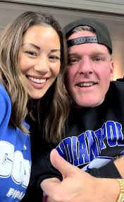 Yours forever ♾️ 🖤 #couple #couplegoals #happy #happycouple  #happywifehappylife #blackandwhite #love #endlesslove