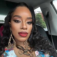 Ladies quick help me choose change church or 2819 church💒💕