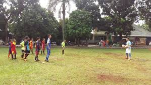 Game downloads and player highlights let you relive and share every game changing play. Atsiri Soccer School On Twitter U15 Speed Reaction With Coach Yoan Atsirisoccerschool Sepakbolaindonesia Love Football