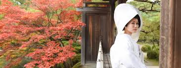 In this macabre farce, a korean man is sentenced to death in japan but survives his execution, sending the authorities into a panic about. Heiraten In Japan Ja Wort Vor Den ShintÅ Gottern Japandigest