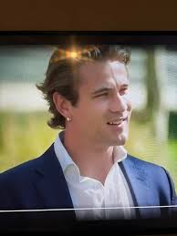 Does anyone remember the other bloke who was in the hut at the start of  series 1. He never spoke and then disappeared altogether after a couple of  episodes. He was also