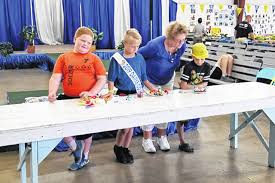Freak veggie contest held at Fair