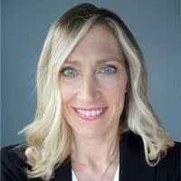 Donna Diaz's Instagram, Twitter & Facebook