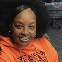 40+ "Lisa Epps" profiles