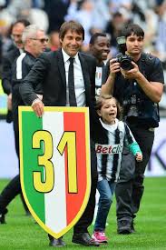 Antonio conte's father in law is gianni muscarello. Juventus Latino Auf Twitter Foto El Mister Antonio Conte Junto A Su Hija Vittoria Celebrando Juvecampione Http T Co Gjbddrk8ex