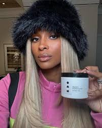 MIT Chemical Engineer and OAM CEO Jamira JC Johnson explains how our viral  eye cream erases dark circles 🤯