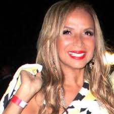 Eire Mota Fashion Expert...