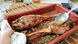 Pierna O Paletilla De Cordero Lechal Al Horno Para Triunfar Youtube