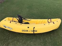 The ocean kayak frenzy has the joy of 4 distinct scupper holes which are located at both the molded footrests and below the seats. Nc Auctions Single Ocean Kayak Frenzy Item 26 Greenville Nc
