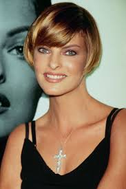 The Epic Dating History of Red Hot Chili Peppers Frontman Anthony Kiedis