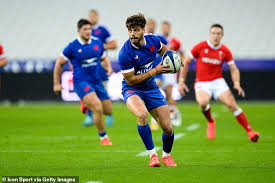 Antoine dupont, un adolescent de 15 ans a disparu depuis le 28 janvier dernier. France Coach Edwards Delighted To Have Dupont And Ntamack Leading Six Nations Charge Express Digest