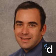 Stephanie Bourque's Instagram, Twitter & Facebook