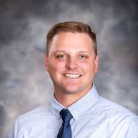 Taylor Snell's Instagram, Twitter & Facebook