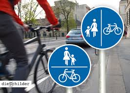 Bei Blauen Verkehrsschildern Fur Rad Und Gehwege Mussen Fahrradfahrer Und Fussganger Auf Einen Entscheidenden Unterschied Ach Verkehrsschilder Radweg Radfahren