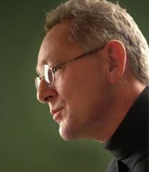 Unge terrorsigtede skal blive i fængsel