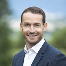 Bravo Caroline et bon succès !