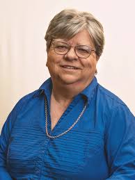 Claudia Chalker's Instagram, Twitter & Facebook