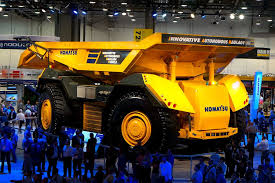 Newly Unveiled Komatsu Autonomous Haulage Vehicle Completely Forgoes Cab Http Ift Tt 2dayutf Haulage Komatsu Trucks