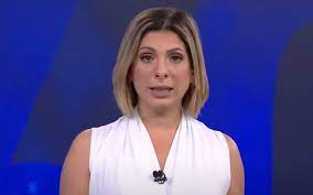 A cnn brasil decidiu separar daniela lima e gloria vanique do comando do cnn 360º após uma sequência de desentendimentos e climão ao vivo. Daniela Lima Da Cnn E Vitima De Golpe Em Taxi E Perde R 3 Mil Istoe Independente