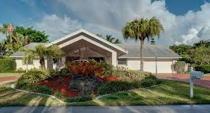 House Vacation Rental In Miami From Vrbo Com Vacation Rental Travel Vrbo Hot Tub Private Pool Florida Vacation