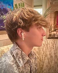 Picture of Walker Campbell in General Pictures