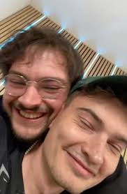 Amy Askew (aaskew59)