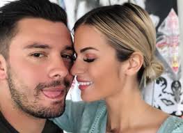 Carla moreau (lmat) enceinte de kevin ? Carla Moreau Enceinte De Kevin Guedj Aqababe Balance Une Nouvelle Preuve Sur Buzz Insolite Et Culture