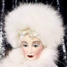 FRANKLIN MINT HEIRLOOM DOLLS THE SNOW QUEEN MASQUERADE PORCELAIN DOLL REAL  FUR