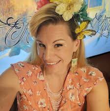 Family photographer recommendations with September weekend availability