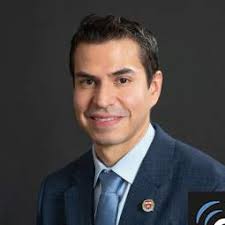 Dr. Rafael Vazquez, MD