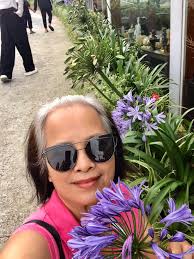 Mến chào các cô, dì chú , bác anh , chị em trong nhóm .Chúc tất cả các  thành viên trong nhóm tóc bạc đẹp tự nhiên-lấp lánh . Mạnh khỏe bình