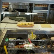 Many subway stations let you cross the platform to change from one route to another. Fotos Bei Subway Sterkrade 1 Tipp Von 58 Besucher