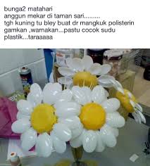 Mempunyai ciri fisik yang unik, berwarna. Bunga Matahari Dari Sudu Plastik Duniakuguru S Blog