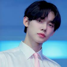 Hello, let's welcome this boy  https://youtu.be/WY30dPgT5Kw?si=l9la7GxKmtpexPM5 (Today's YouTube  recommendation)