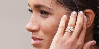 Meghan markle changes her engagement ring focused on the brand new shiny yellow gold and diamond eternity band, the subtle adjustment was not immediately noticed. See Meghan Markle S Newly Redesigned Engagement Ring In Photos