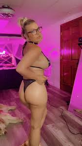 Nicky on X: Its my birthday!!! Spoil me babe ❤️ t.conxjRPA7QOw   X