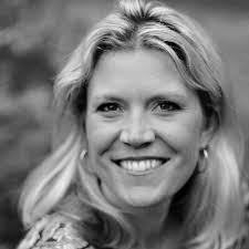 bernadette giblin (@B_OnSafeground)