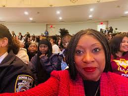 Dr. Jolander Headley