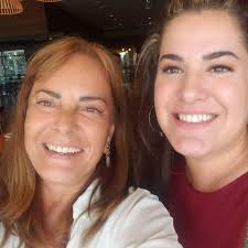 Congada, congado ou congo, é uma expressão cultural e religiosa que envolve o canto, dança, teatro e espiritualidades cristã e de matriz africana. Maria Cristina Cunha Concorre A Vice Presidencia Do Instituto Brasileiro De Olivicultura Coluna Ponto De Vista O Site De Noticias De Sao Gabriel E Regiao